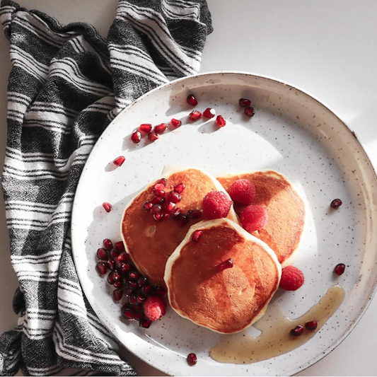 The Best, Fluffiest Pancakes {and nothing more}.